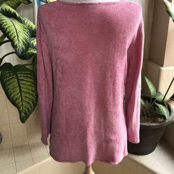 Heirloom Collectibles soft pink sweater - Picture 4 of 6